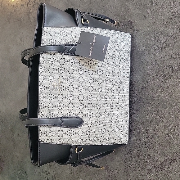 Nanette Lepore Handbags - Nanette Lepore Analia Logo Tote